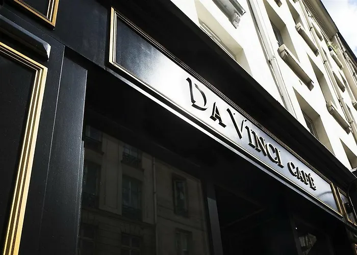 Da Vinci & Paris