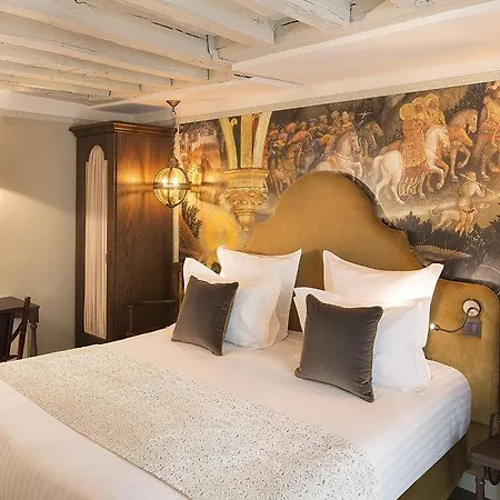 Szálloda Da Vinci & 4*