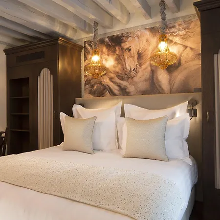 Szálloda Da Vinci &