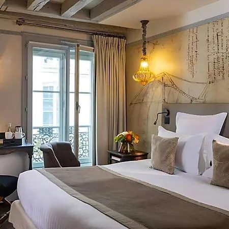 Da Vinci & 4* Paris